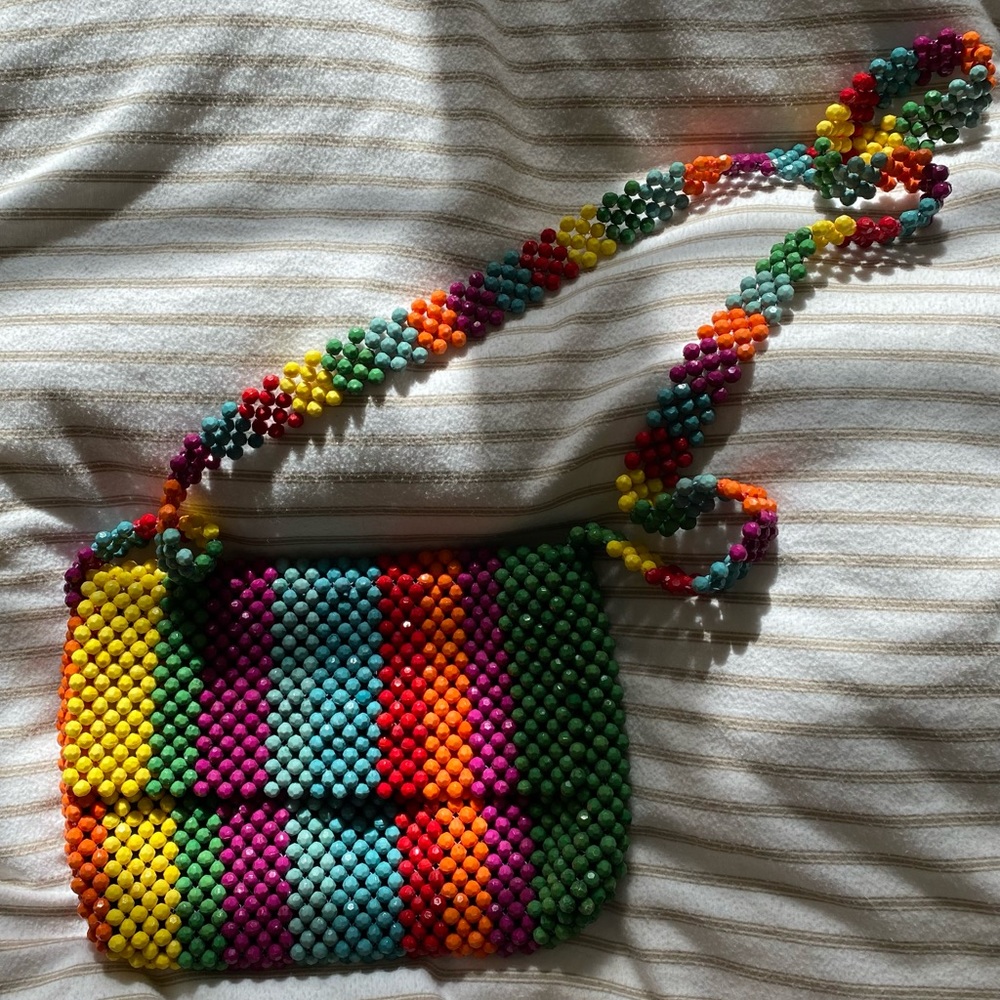 BEAUTIFUL BEADED PURSE